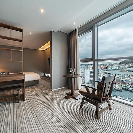 Island Hotel Пусан Экстерьер фото