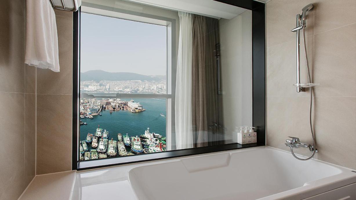 Island Hotel Пусан Экстерьер фото