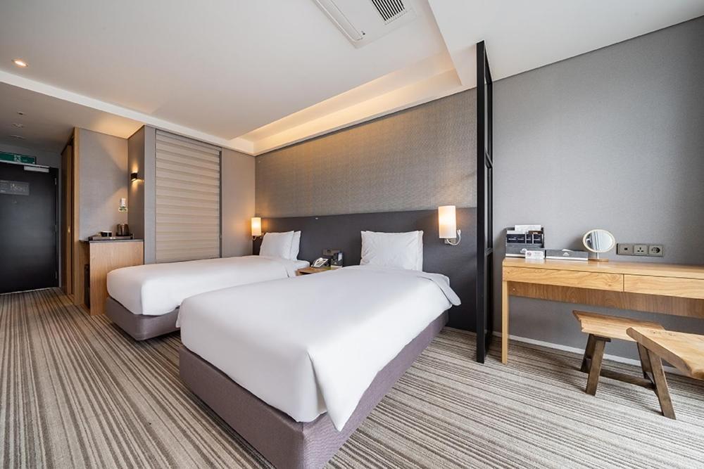 Island Hotel Пусан Экстерьер фото